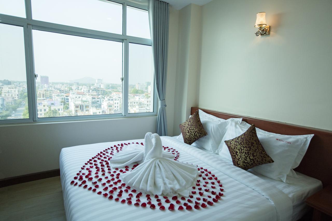 King Park Hotel Мандалай Экстерьер фото
